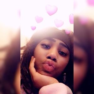 Meet your Posher, Jasmine